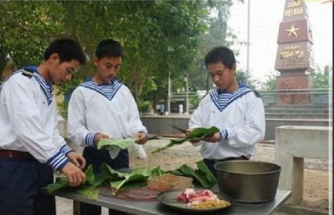 Những bài thơ hay về chú bộ đội và tình yêu người lính hay nhất 8